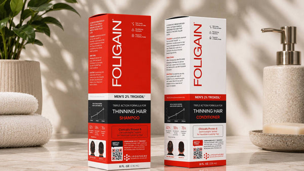 TRIOXIDIL 2%가 함유된 FOLIGAIN 남성용 샴푸와 컨디셔너 상자.